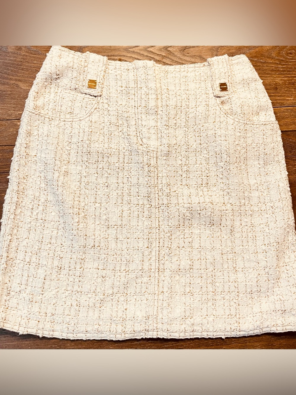 CHANEL Tweed Skirt - Picture 10 of 10